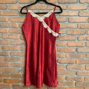 Soft Sensations Women's Lace‎ Trim Satin V-Neck Mini Slip Lingerie Dress Red - M